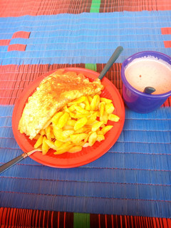 A picture of Dankali da wainar kwaei & tea.