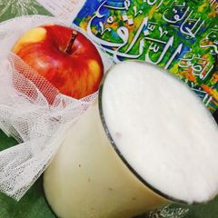 A picture of Apple 🍎 lassi 😍.