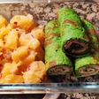 Ensalada templada de patata con rollitos de espinacas