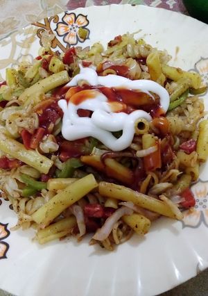 A picture of Spicy yummy pasta.