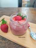 Strawberry Overnight Oat with Yogurt