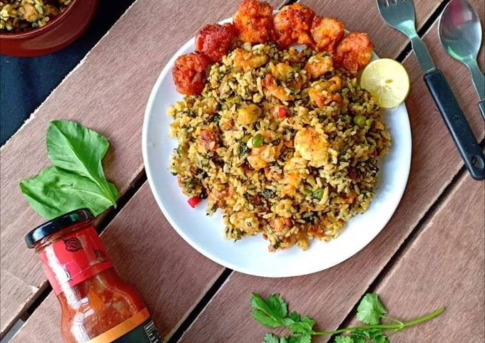 Peri Peri prawn fritters in spicy spinach rice