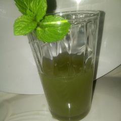 A picture of Green refreshing drink.