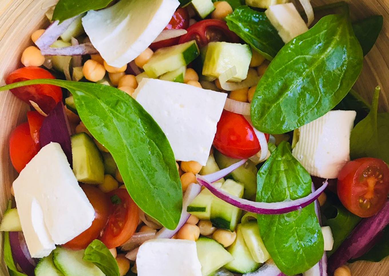 Ensalada de garbanzos - Feliz día de la espinaca