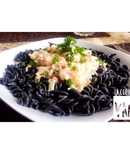 Pasta de Tinta de Calamar con Salsa de Cangrejo