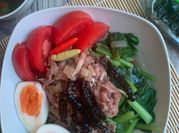 Gambar mie ramen shirataki
