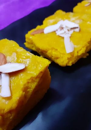A picture of Chana Dal Barfi.