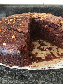 Una foto de Bizcocho de plátano y chocolate (Mambo/Thermomix)