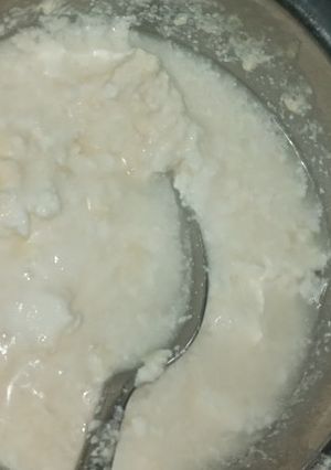 A picture of Make curd hot in winter season by double boiling method example dahi vada.