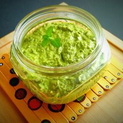 A picture of Vegan Basil Pesto.
