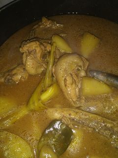 Foto resep Ayam Gulai Kelapa Sangrai