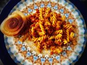 Una foto de pasta penne para niños