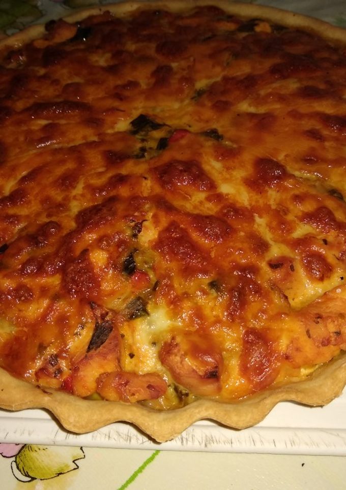 Una foto de Tarta casera de pollo y puerro súper saludable 😊
