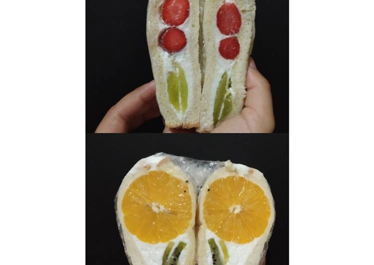 Sandwich buah