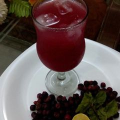 A picture of Falsay ka juice.
