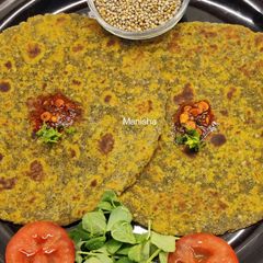 A picture of Bajra Methi Paratha (Pearl Millet).