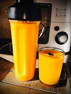 O poză a rețetei Smoothie de portocale.