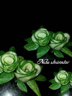 खीरा सलाद (Cucumber salad recipe in hindi) रेसिपी मुख्य फोटो