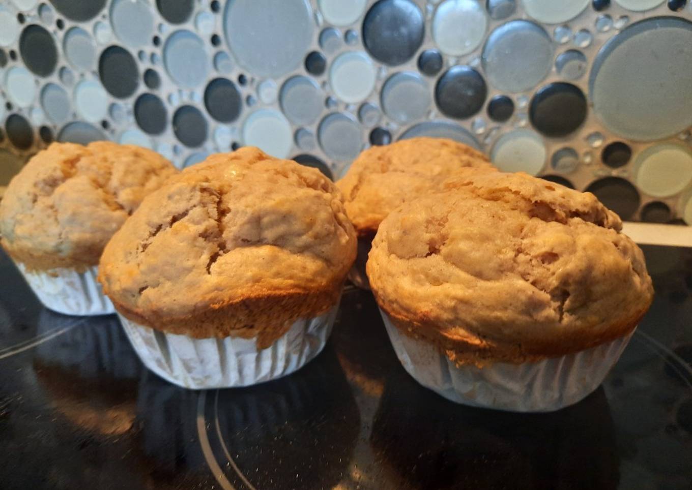 Banana oat muffins