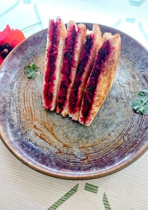A picture of Beetroot sandwich 🥪.