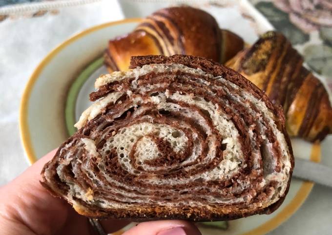 Cornetti sfogliati alla vaniglia variegati al cacao🥐