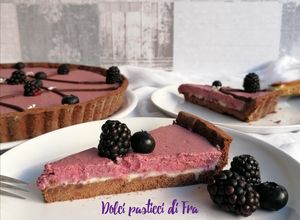 Foto di Crostata con panna cotta alle more glutenfree