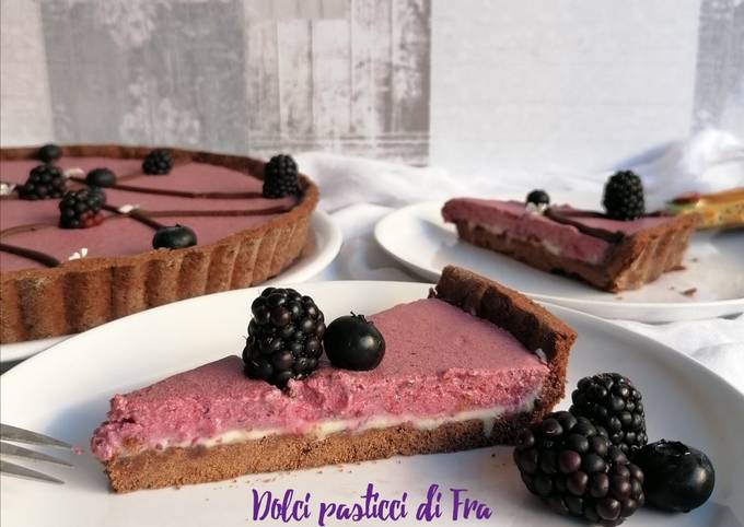 Crostata con panna cotta alle more glutenfree