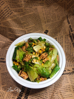 Hình của món Salad ức gà phiên bản mới.
