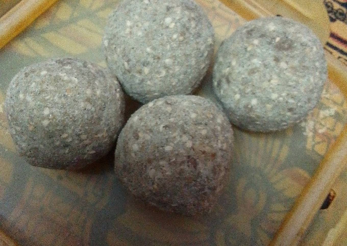 Bajre ke laddu