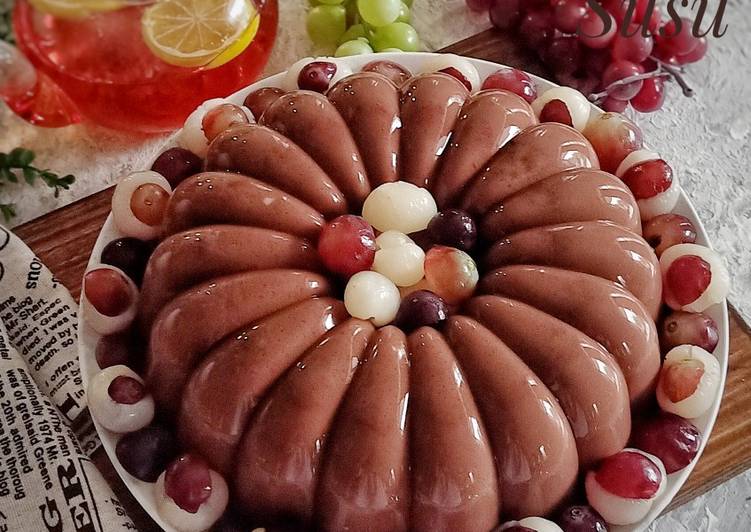 Puding Cokelat Susu Buah