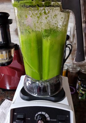 Una foto de Jugo verde | VEGAN