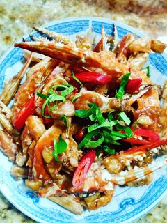 Hình của món Càng ghẹ rang me.