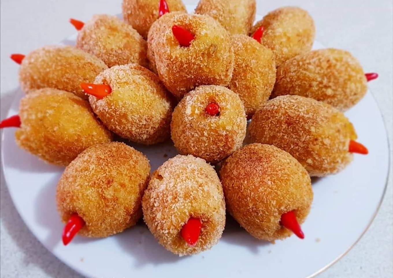 Indonesian Potato Croquette (Kroket Kentang)