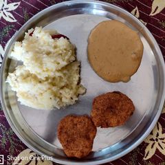 Pongal,Black eyed beans vada A picture of Pongal,Black eyed beans vada.