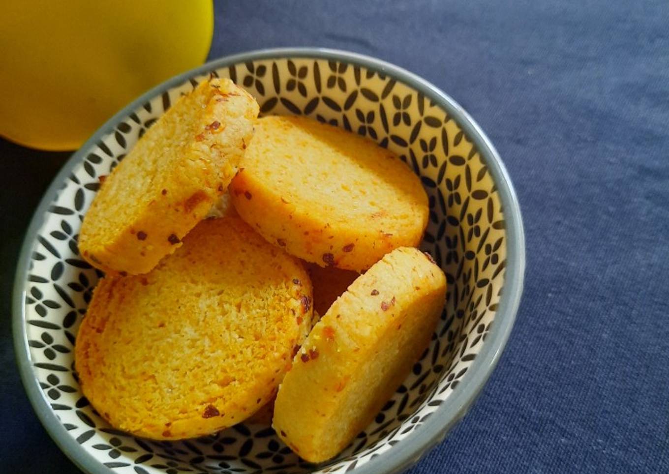 Sablés au parmesan et piment de Cayenne