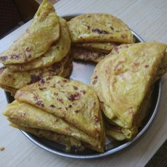 A picture of Obathu / Puran Poli /Sweet Puran Poli.