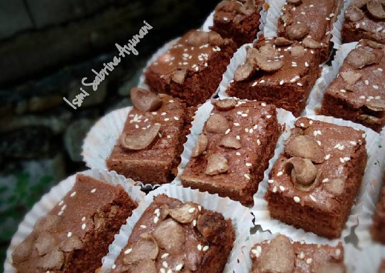 Resep Cake  Coklat Potong  oleh Ismi Sabrina Ayunani Cookpad