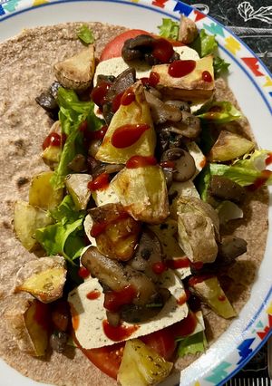 A picture of VEG - piadina 🌱.