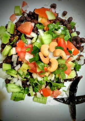 A picture of Chaupati Chana Chaat.