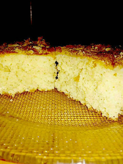 Una foto de Tarta de manzana invertida muy esponjosa