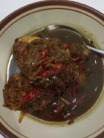 Langkah Gampang Menyiapkan Resep Ayam kecap bombay yang Uenak Anti Ribet, Lezat Sekali