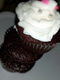 A picture of Whipped Cream Frosting.