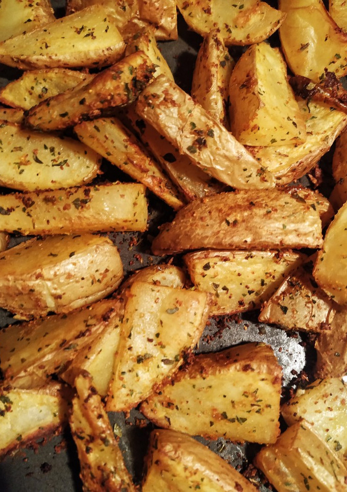 Una foto de Patatas gajo al horno