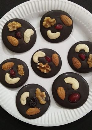 A picture of Chocolate Buttons.