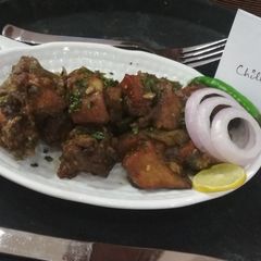 A picture of Chilli Chicken.