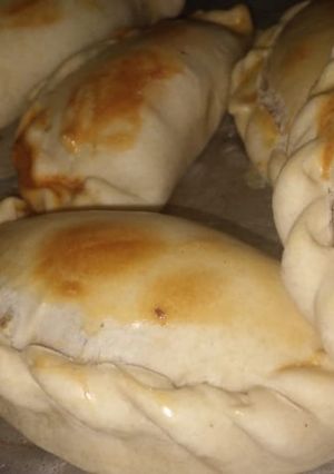 Una foto de Empanadas de pulpa de cerdo!!