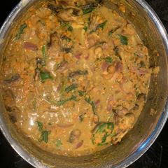 A picture of Mushroom Dahl.