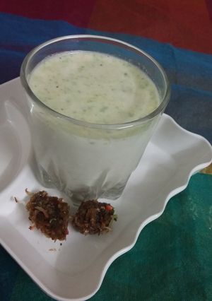 A picture of Gulkand thandai.