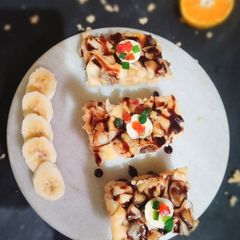A picture of Fresh Fruit Cake.