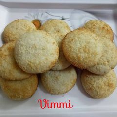 A picture of Coconut cookies.